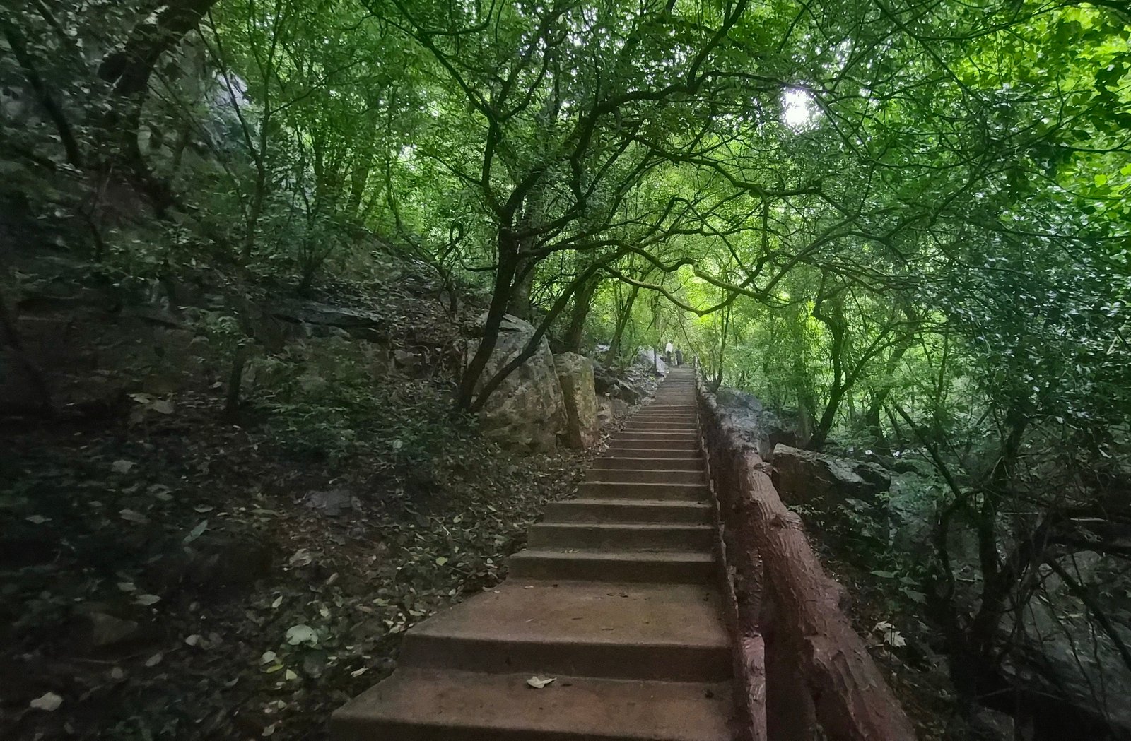Debkund, Trekking route
